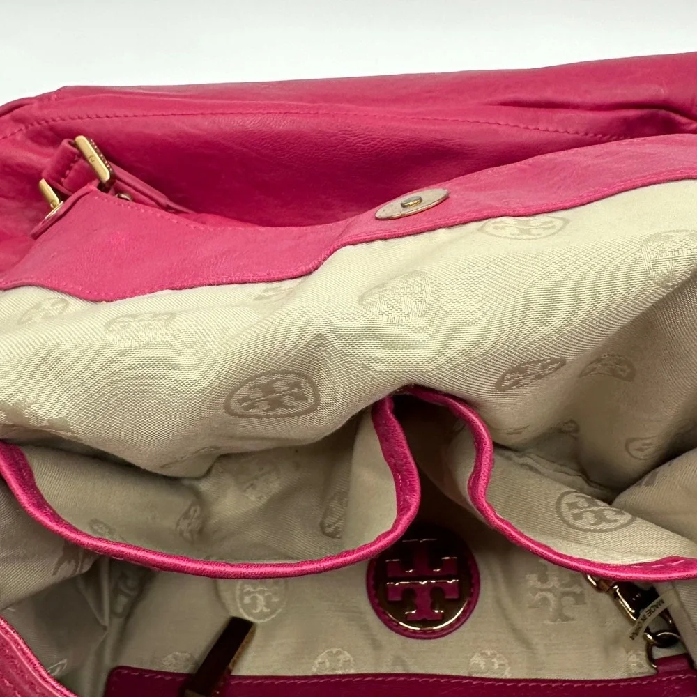 Tory Burch Magenta Leather‎ Tote Shoulder Bag Gold Logo Accent Chic